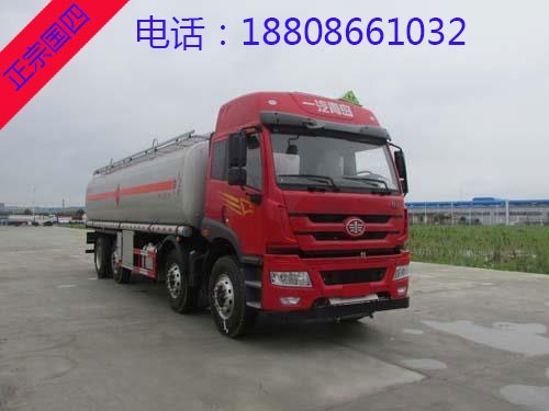 24噸(28方)解放前四后六運油車 24噸(28方)解放前四后六運油車