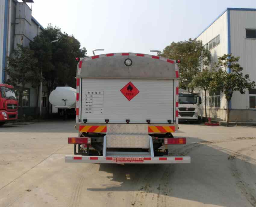 �Ѫ{��SLS5170GJYZ5���w�C����܇