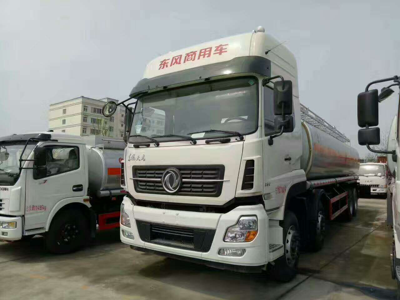 油罐車(chē)圖片 油罐車(chē)圖片