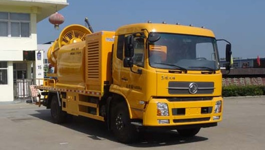 70米東風(fēng)天錦抑塵車圖片 70米東風(fēng)天錦抑塵車圖片