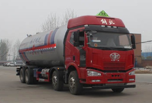 解放J6前四后八液化氣體運(yùn)輸車(chē)圖片 解放J6前四后八液化氣體運(yùn)輸車(chē)圖片