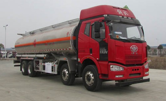 25噸柴油介質(zhì)解放J6前四后八鋁合金油罐車圖片 25噸柴油介質(zhì)解放J6前四后八鋁合金油罐車圖片