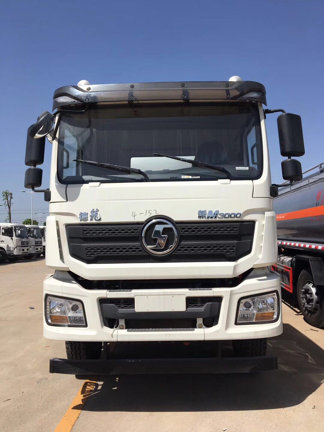 �������ǰ�ĺ�˹�Һ܇�DƬ