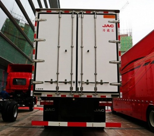 �����񠖰l(f��)ǰ�ĺ�ˇ�(gu��)��9.6�����܇