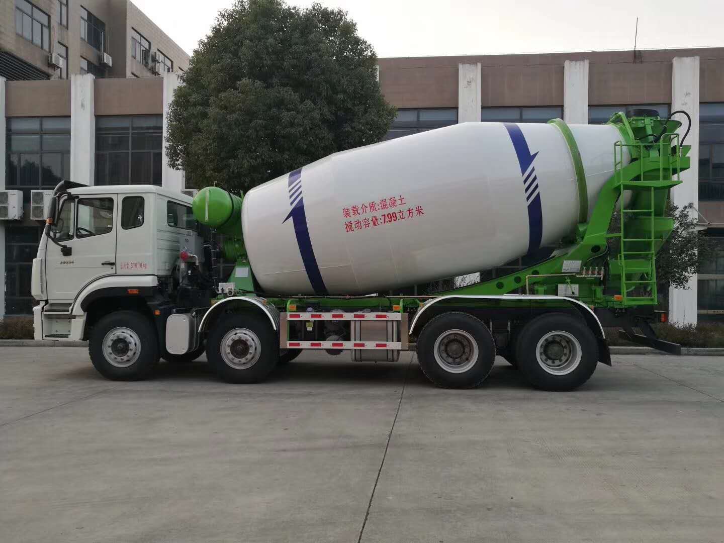 �������ǰ�ĺ�˔���܇