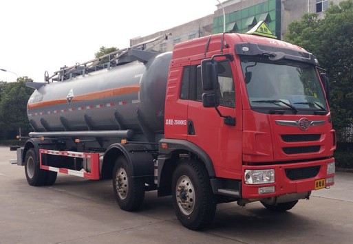 一汽青島解放小三軸腐蝕性物品罐式運輸車圖片 一汽青島解放小三軸腐蝕性物品罐式運輸車圖片