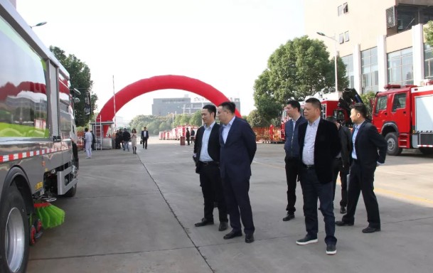 ����������H�����R�ʝ�һ���W�R�������ٿ���