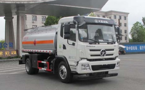 大運(yùn)風(fēng)度運(yùn)油車圖片 大運(yùn)風(fēng)度運(yùn)油車圖片