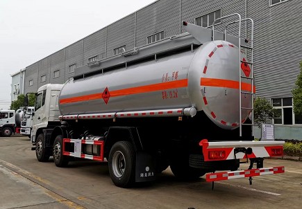 甲醇乙醇罐式運(yùn)輸車圖片 甲醇乙醇罐式運(yùn)輸車圖片