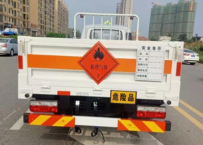 東風(fēng)途逸氣瓶運(yùn)輸車 東風(fēng)途逸氣瓶運(yùn)輸車