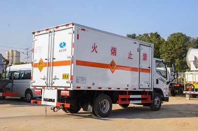 �������J6Σ�U(xi��n)Ʒ��ʽ܇