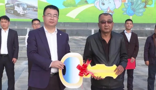 ��܇��ͨ�ن�λ����������܇���޹�˾������ʡ�����Н�ˮ�V��(ch��ng)�򾰺��о�ٛ(z��ng)�����M(j��n)�ĭh(hu��n)�l(w��i)܇�v�O(sh��)��