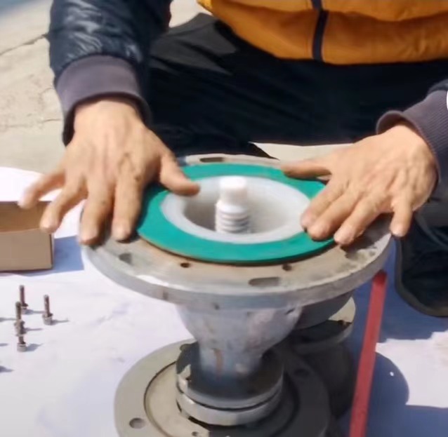 �r�������y���Q�ܷ�|�������E�DƬ