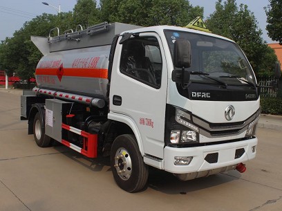 國(guó)六5噸甲醇乙醇罐式運(yùn)輸車圖片 國(guó)六5噸甲醇乙醇罐式運(yùn)輸車圖片