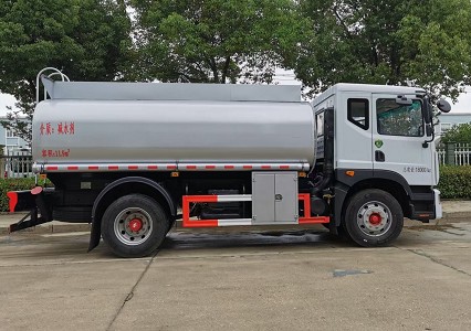 �����|�L(f��ng)������D9��ͨҺ�w�\(y��n)ݔ܇�DƬ