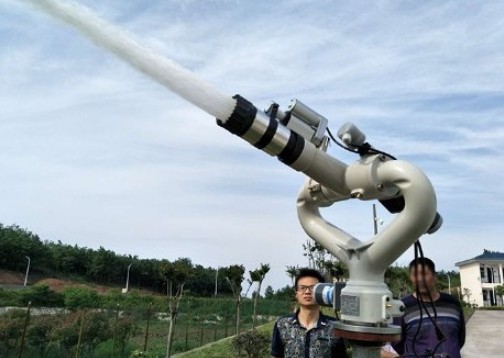 ��(li��n)��ˮ܇늄�(d��ng)�b��ˮ��