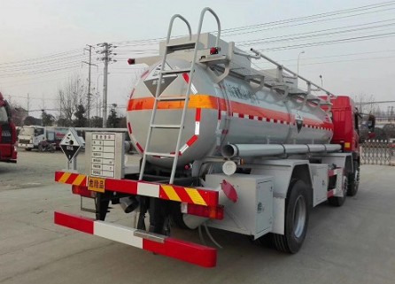 �����VС���Sǰ�ĺ���SLS5253GFWC5V�͸��g����Ʒ��ʽ�\ݔ܇��β���DƬ