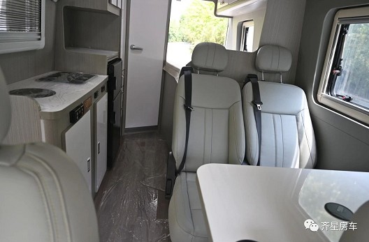 �R�Ǵ�ͨV90��픷�܇