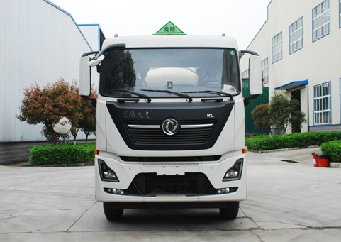 國(guó)六東風(fēng)天龍30方運(yùn)油車 國(guó)六東風(fēng)天龍30方運(yùn)油車