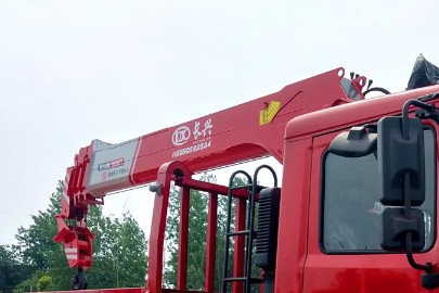 �L�dֱ�۵��C�DƬ