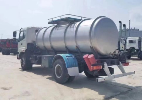 ����W��10��ʳƷ��(j��)���P��\(y��n)ˮ܇(ch��)