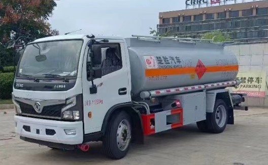 ����8���͹�܇������������գ�