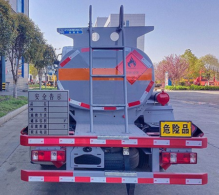 程力解放2.5方藍牌加油車_程力牌CL5042GJY6BWG型加油車 程力解放2.5方藍牌加油車_程力牌CL5042GJY6BWG型加油車