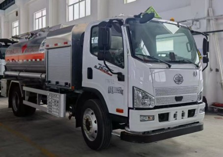 8.5方解放J6F飛機(jī)加油車_齊星牌QXC5120GJYC6A型飛機(jī)加油車 8.5方解放J6F飛機(jī)加油車_齊星牌QXC5120GJYC6A型飛機(jī)加油車